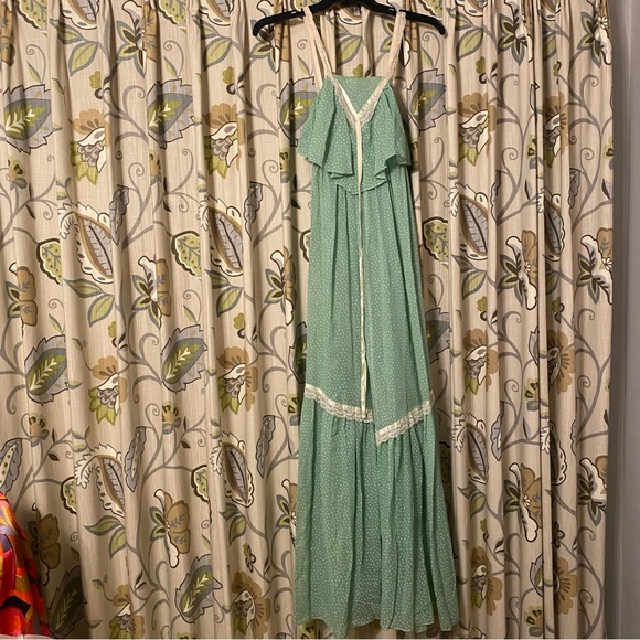 Wild Honey Dresses & Skirts - Vintage Wild Honey 70s semi sheer green polka ruffle cottagecore prairie dress